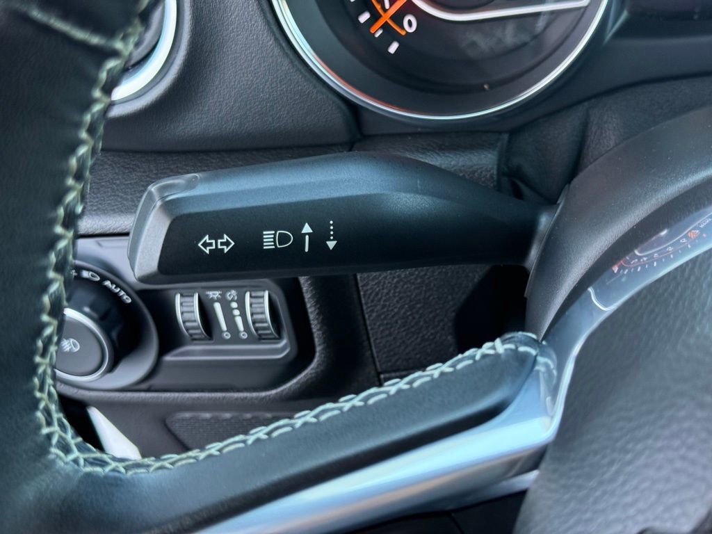 Used 2019 Jeep Wrangler Unlimited Sahara w/ Quick Order Package 24M Moab image 24