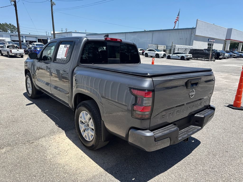 Used 2023 Nissan Frontier SV w/ SV Convenience Package RWD image 8