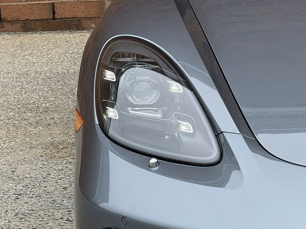 New 2025 Porsche 718 Boxster image 12