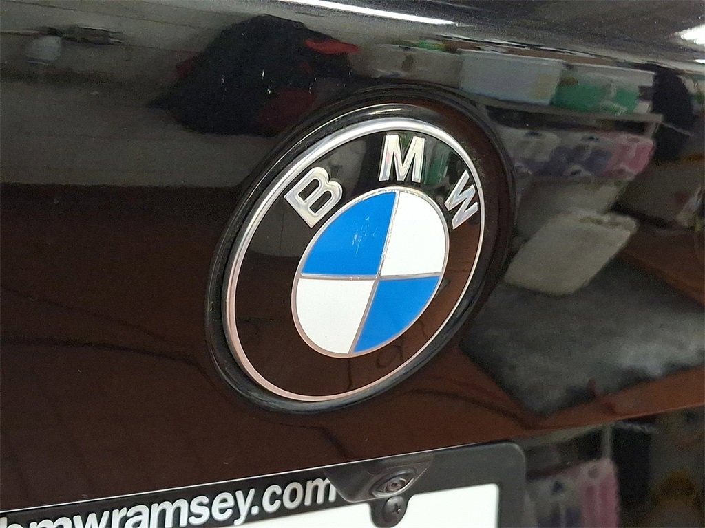 Used 2025 BMW X5 M60i w/ Executive Package image 28