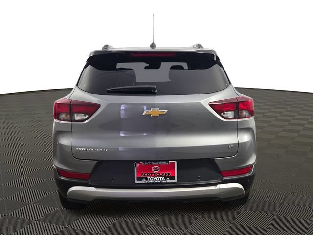 Used 2025 Chevrolet TrailBlazer LT w/ Convenience Package FWD image 7