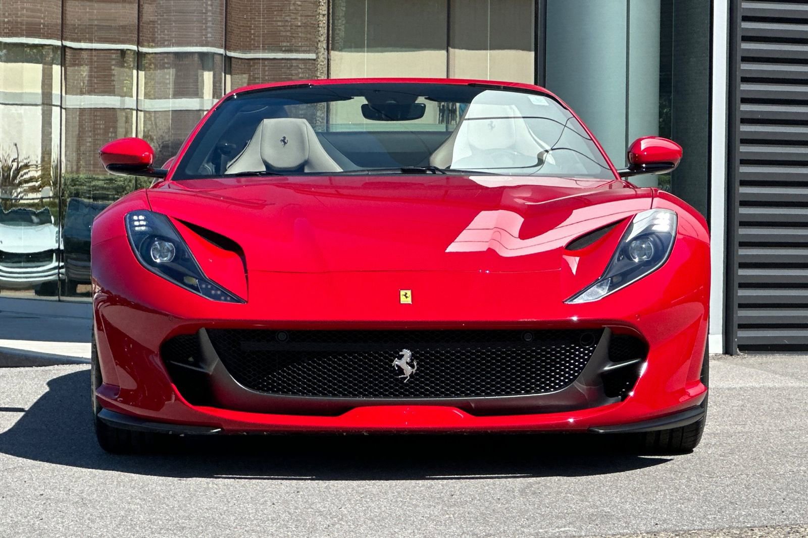 Used 2021 Ferrari 812 GTS RWD image 11