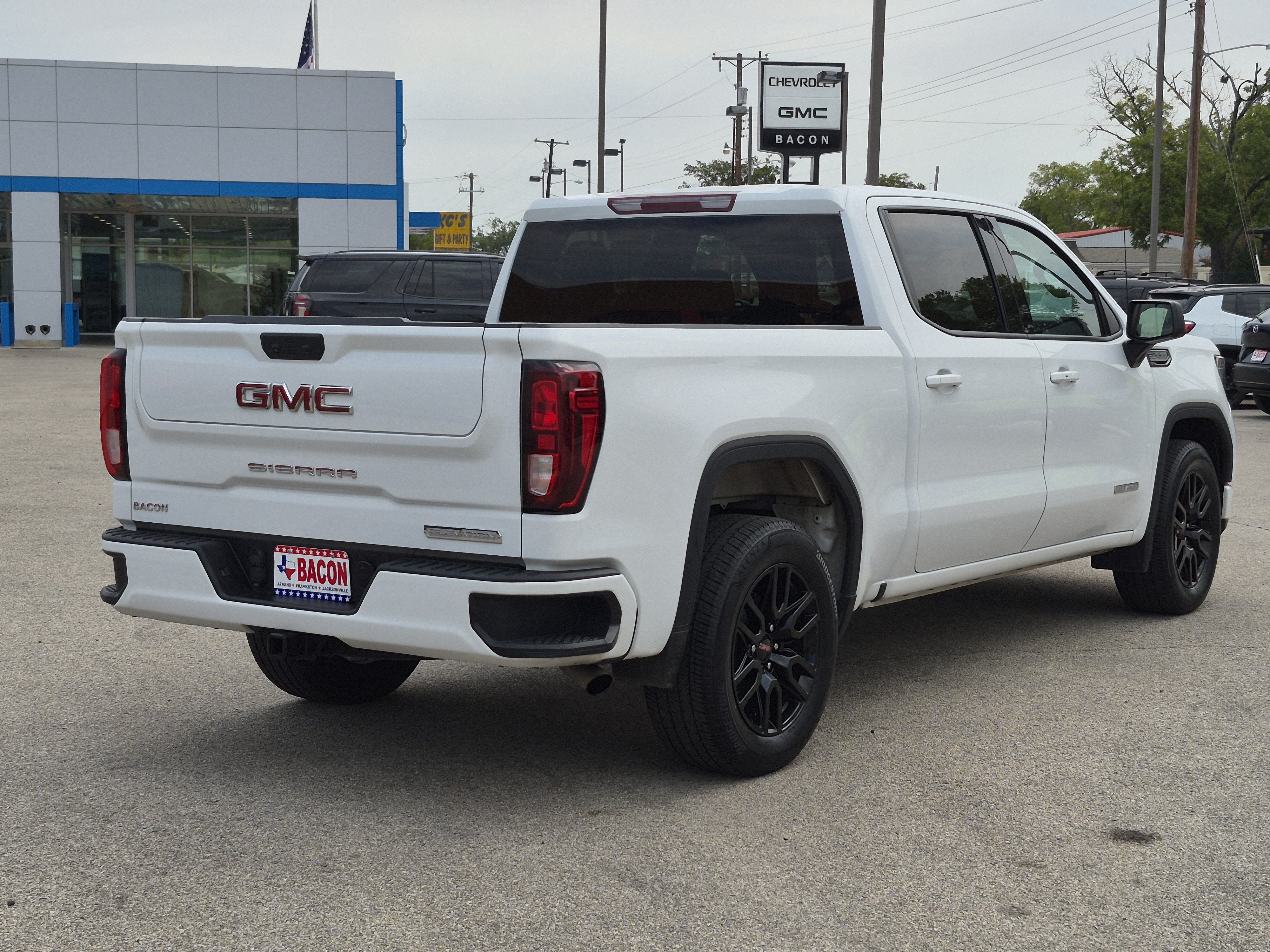 Used 2024 GMC Sierra 1500 Elevation RWD image 6