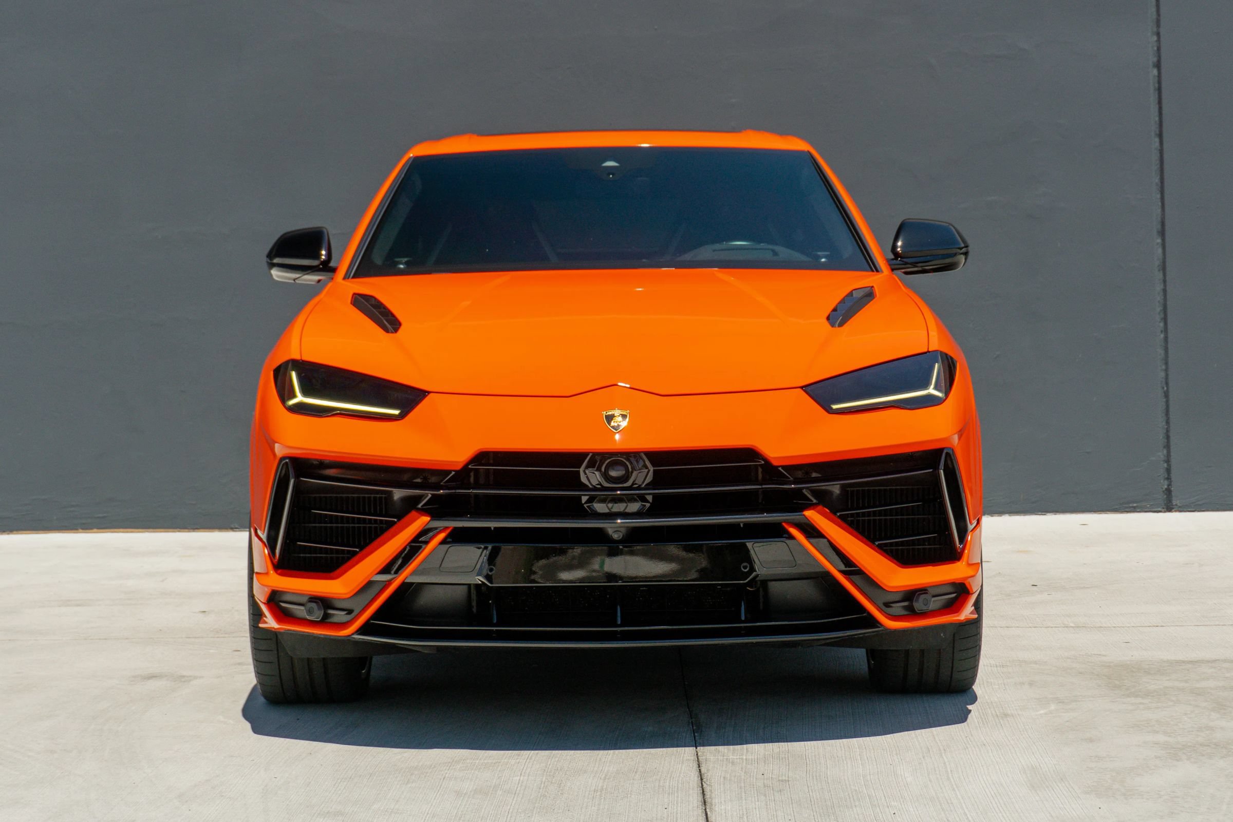 Used 2023 Lamborghini Urus S AWD/4WD image 4
