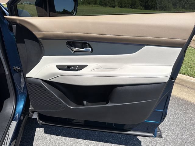 Certified 2025 Nissan Murano Platinum w/ Cargo Package AWD/4WD image 14