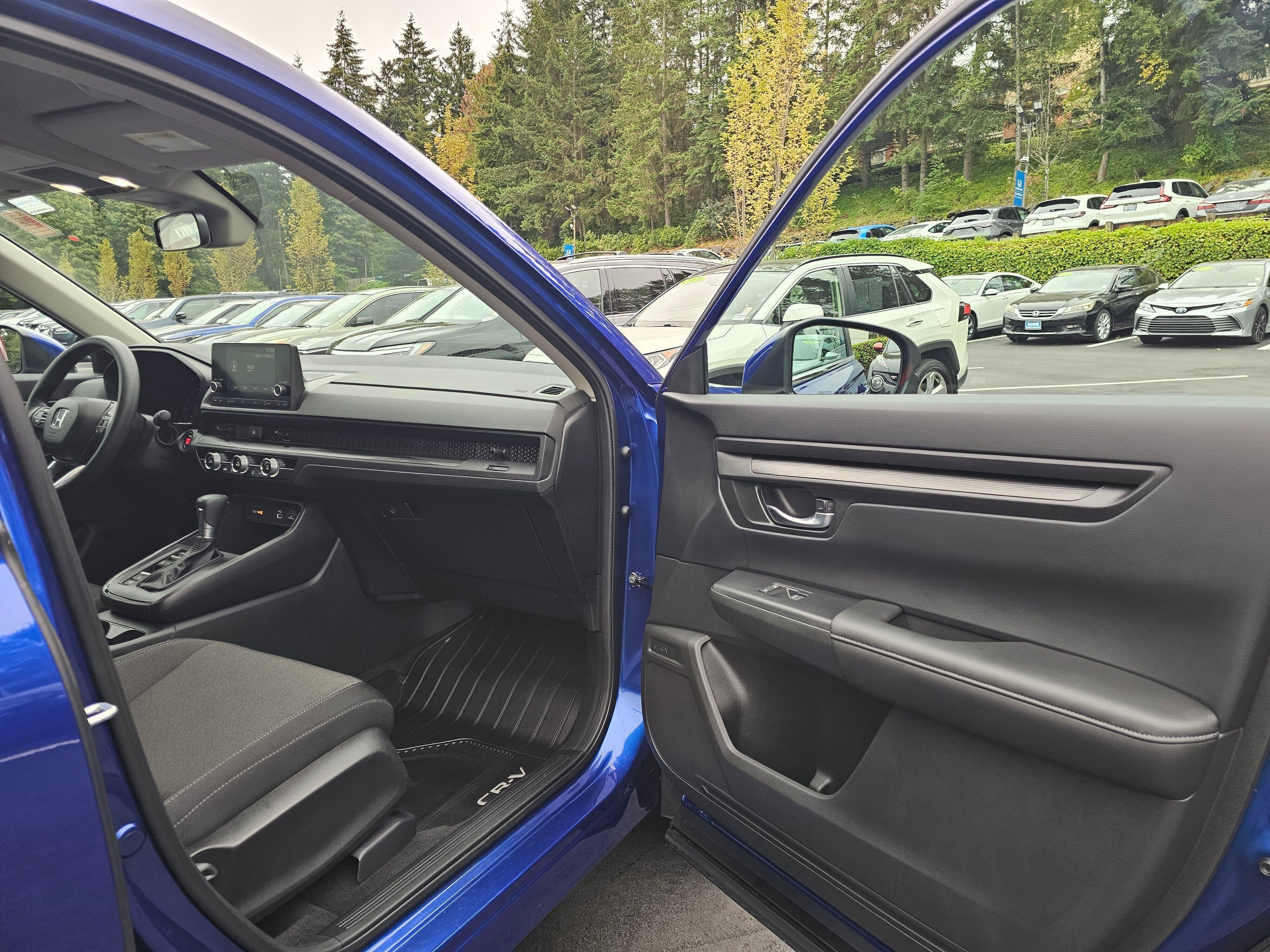 Certified 2025 Honda CR-V LX image 12
