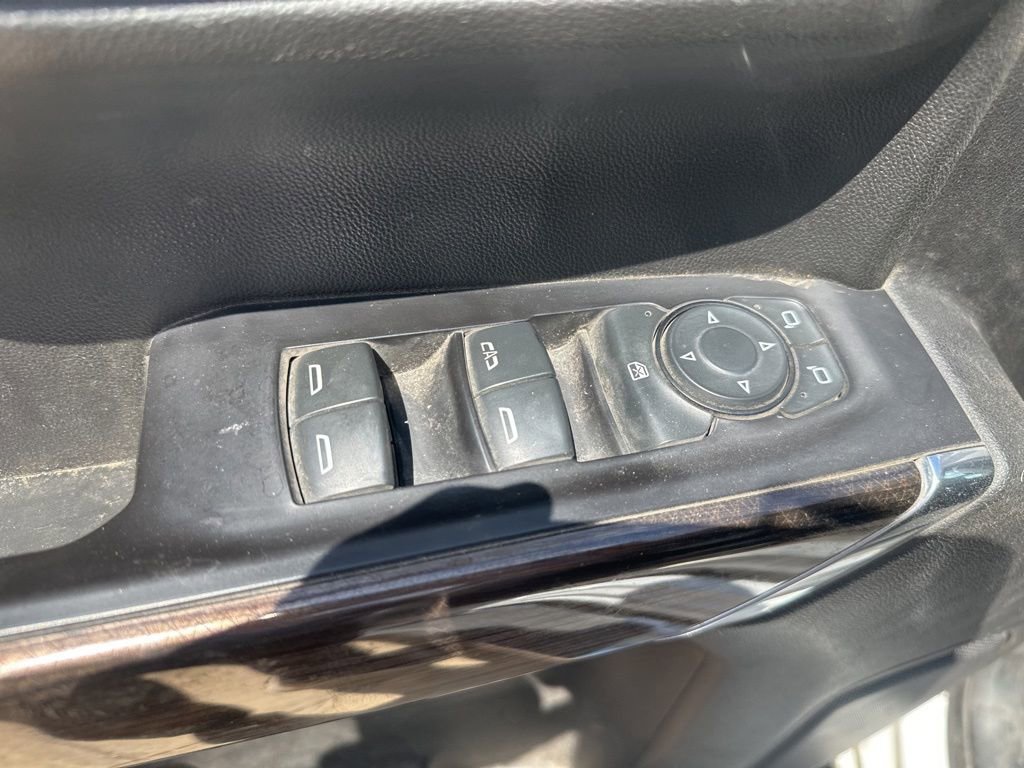 Used 2019 Chevrolet Silverado 1500 LT w/ All-Star Edition AWD/4WD image 6