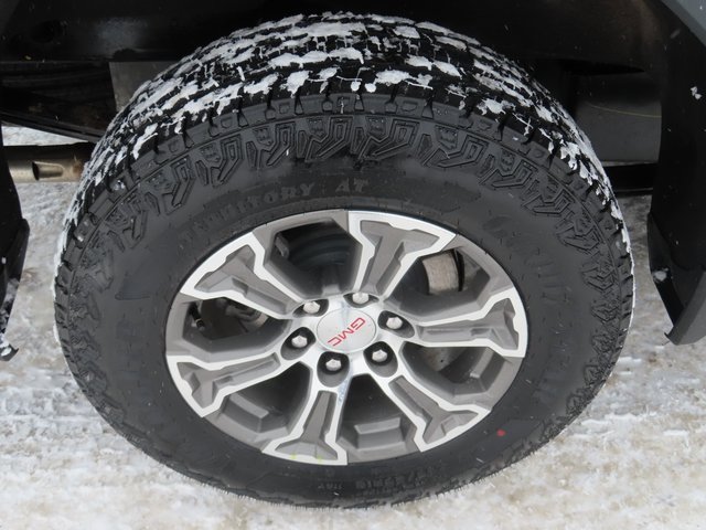 New 2026 GMC Sierra 1500 SLE w/ X31 Off-Road Package image 15