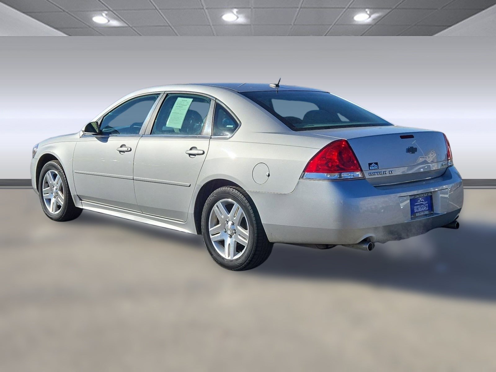 Used 2015 Chevrolet Impala LT w/ LT Sunroof Package image 3