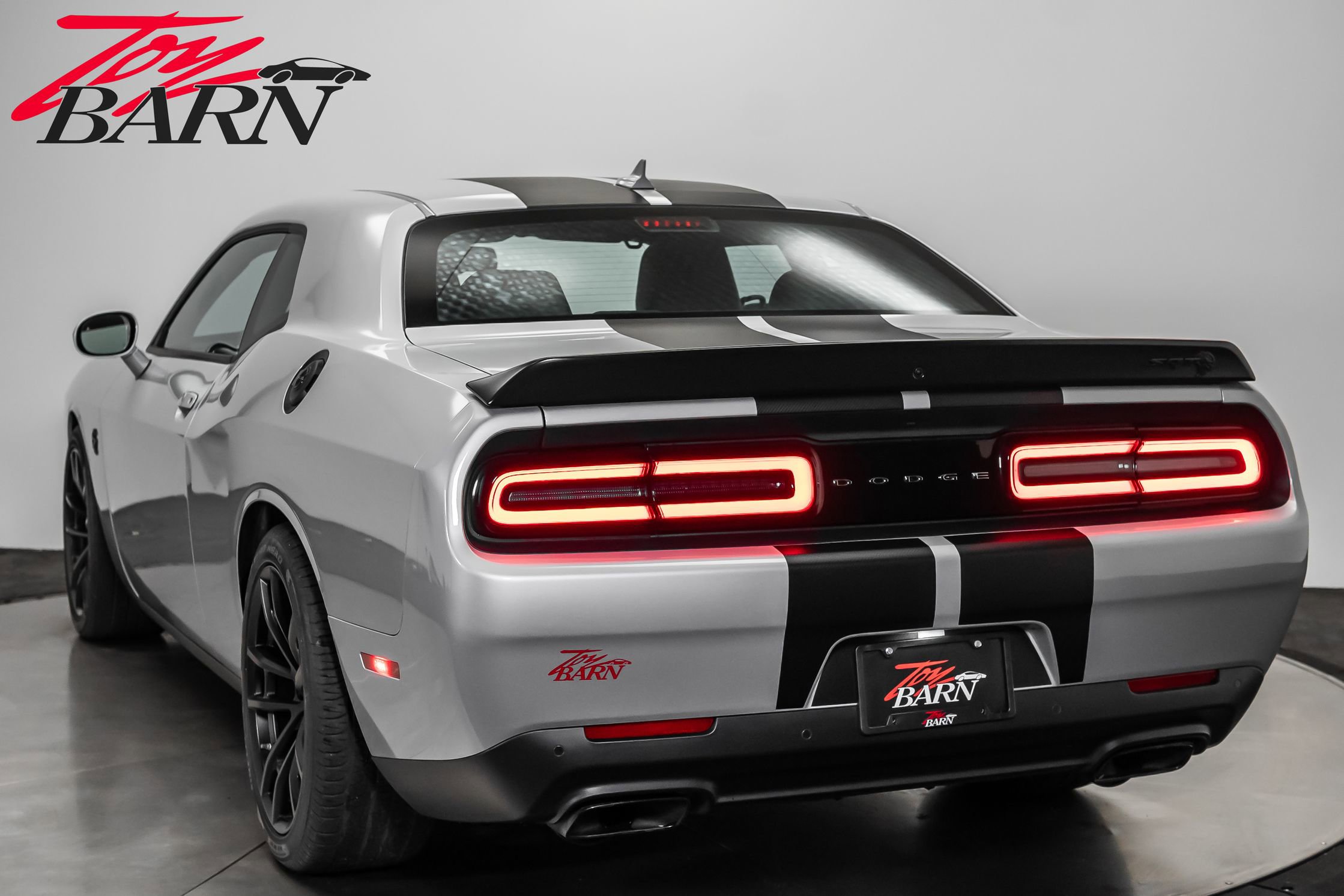 Used 2023 Dodge Challenger SRT Hellcat image 11