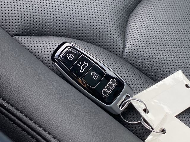 Used 2023 Audi Q7 2.0T Premium Plus w/ Premium Plus Package image 29