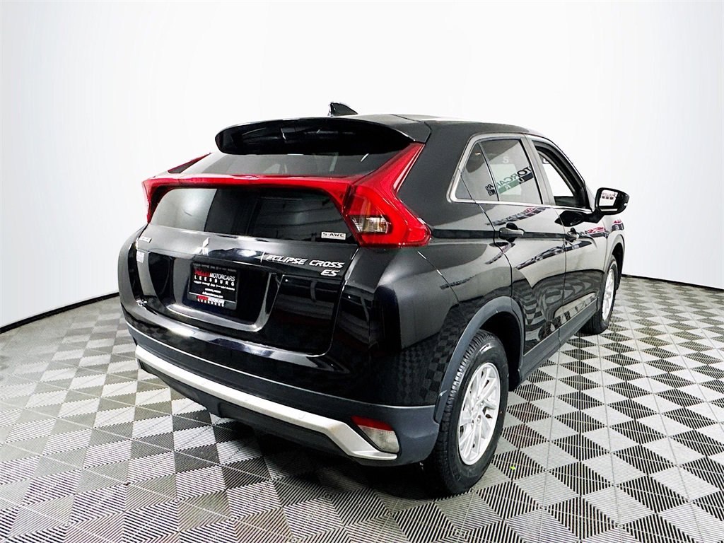 Used 2018 Mitsubishi Eclipse Cross ES image 7