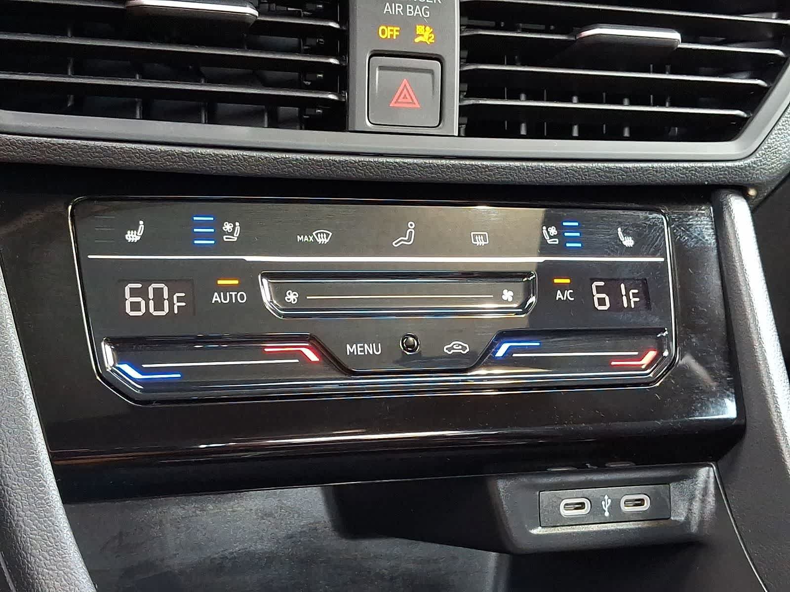 Used 2025 Volkswagen Jetta GLI Autobahn FWD image 17