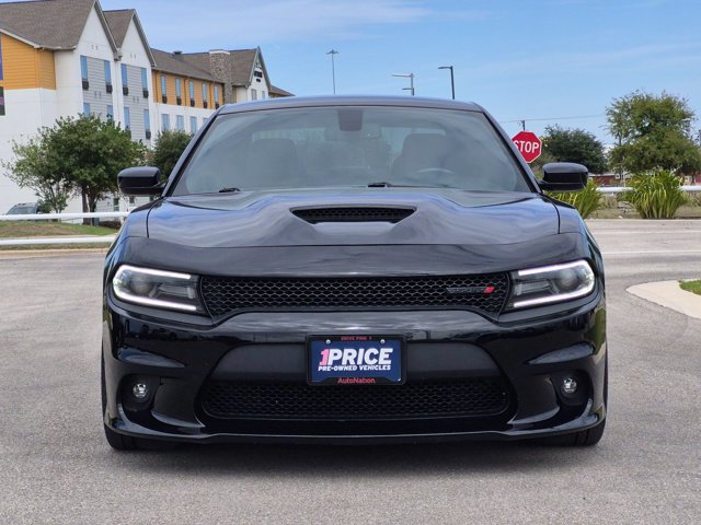 Used 2019 Dodge Charger GT w/ Plus Group RWD image 2