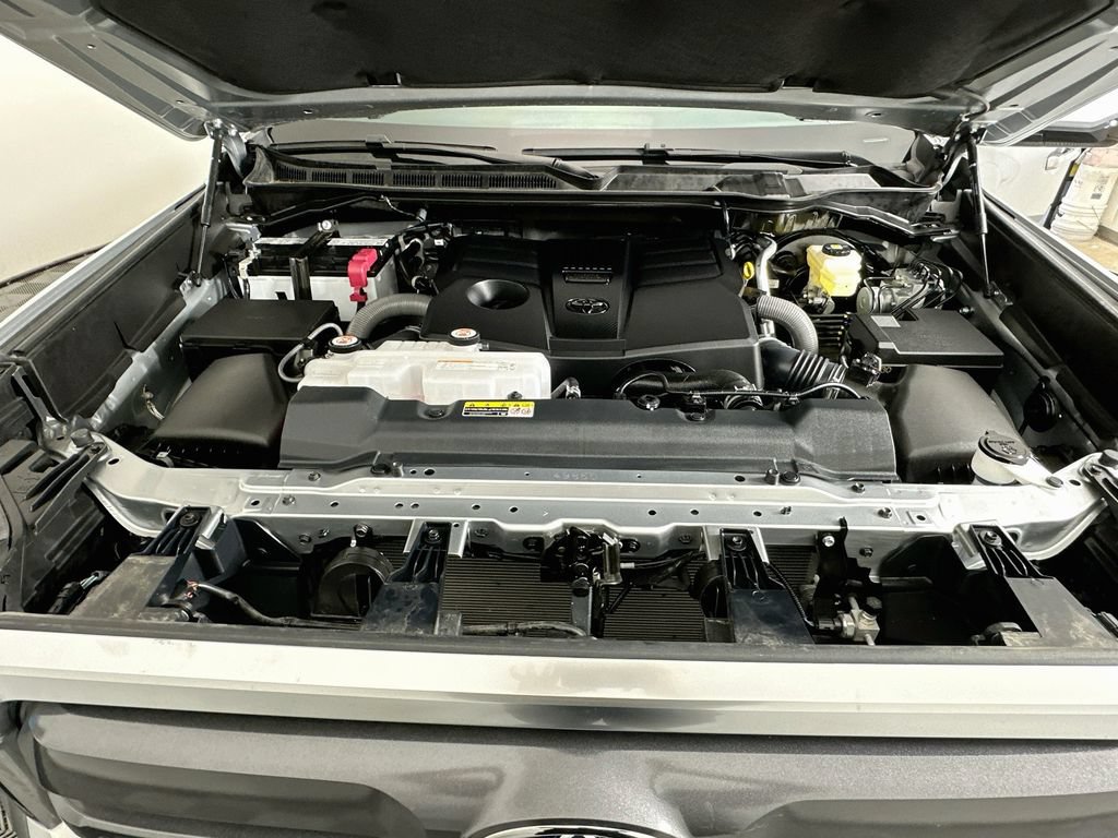 Certified 2026 Toyota Tundra Limited w/ Power Package RWD image 30