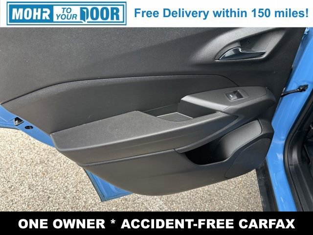 Used 2024 Chevrolet Trax RS w/ Sunroof Package image 29