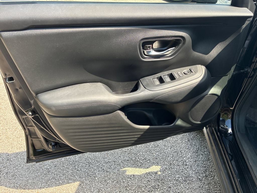 Certified 2023 Honda HR-V LX image 12