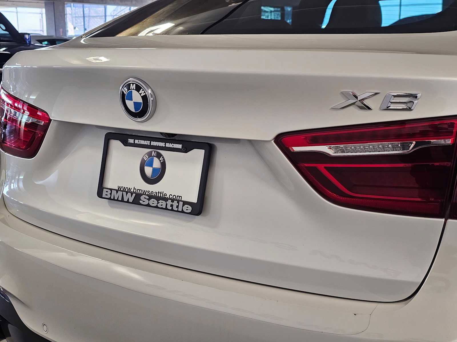 Used 2019 BMW X6 xDrive35i w/ M Sport Package image 6