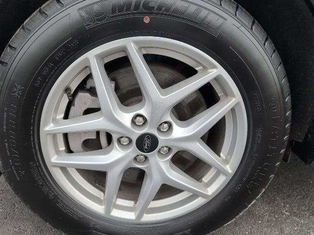 Used 2024 Ford Edge SEL w/ Convenience Package image 4