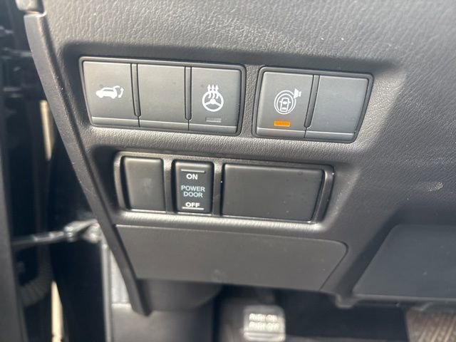 Used 2023 Nissan Armada Platinum w/ Captain's Chairs Package image 30