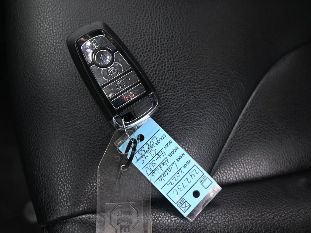 Used 2022 Lincoln Nautilus AWD w/ Premium Package image 23