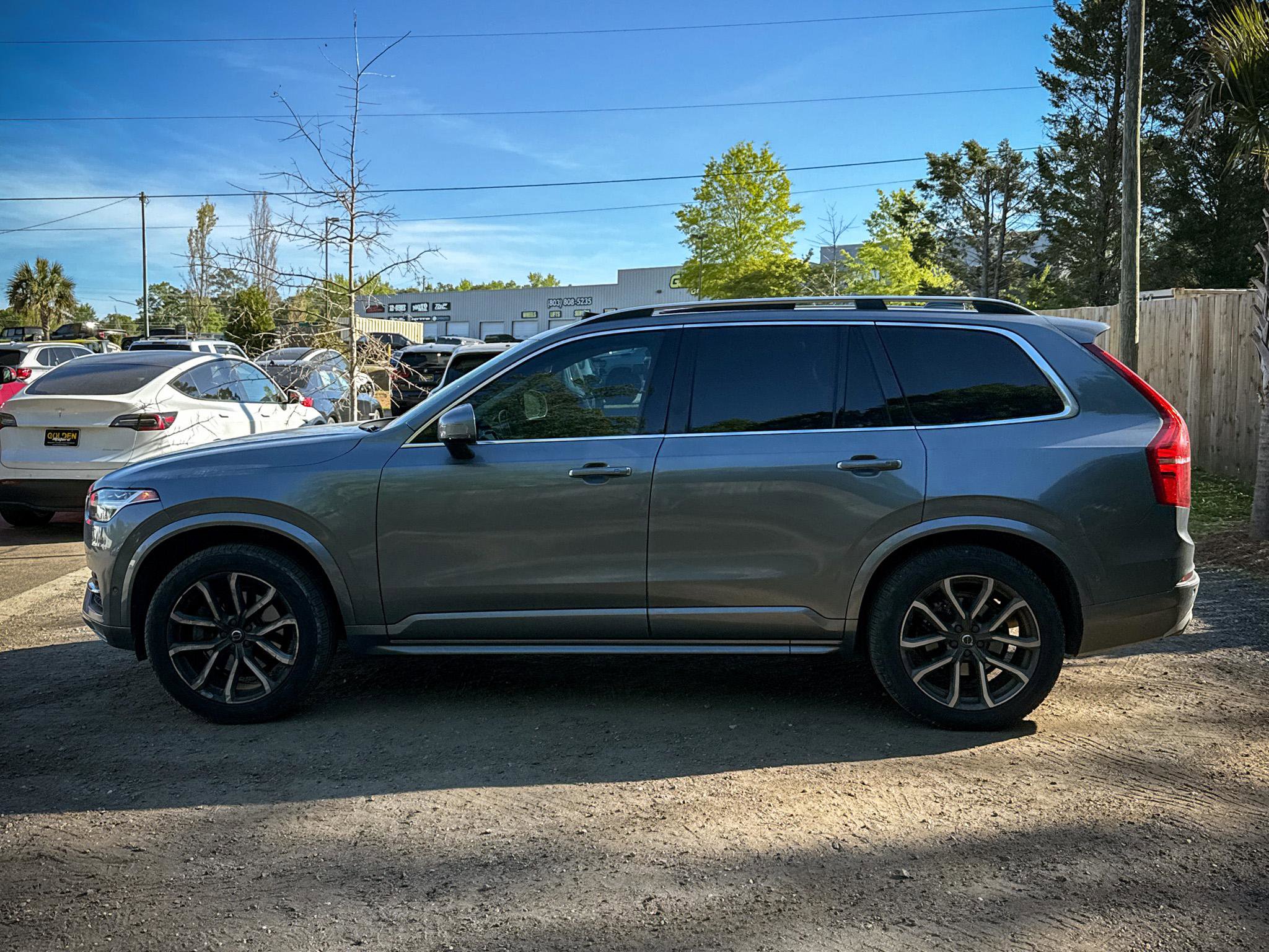 Used 2019 Volvo XC90 T6 Momentum w/ Advanced Package image 5