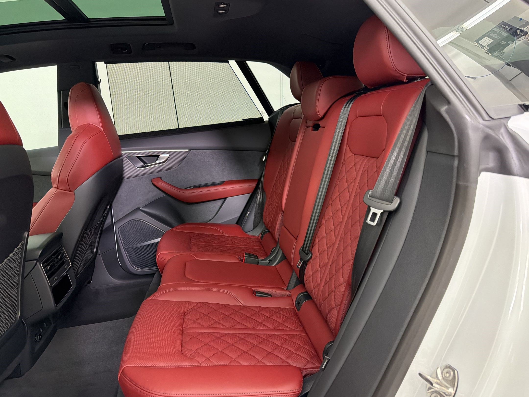 New 2026 Audi SQ8 Prestige AWD/4WD image 16