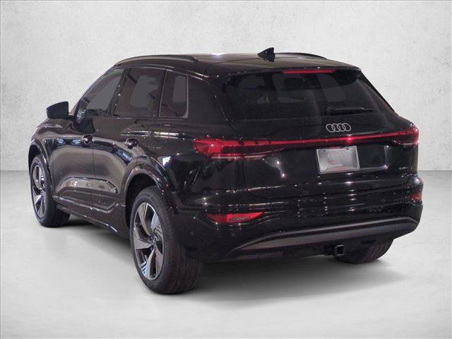 New 2025 Audi Q6 e-tron Premium image 8