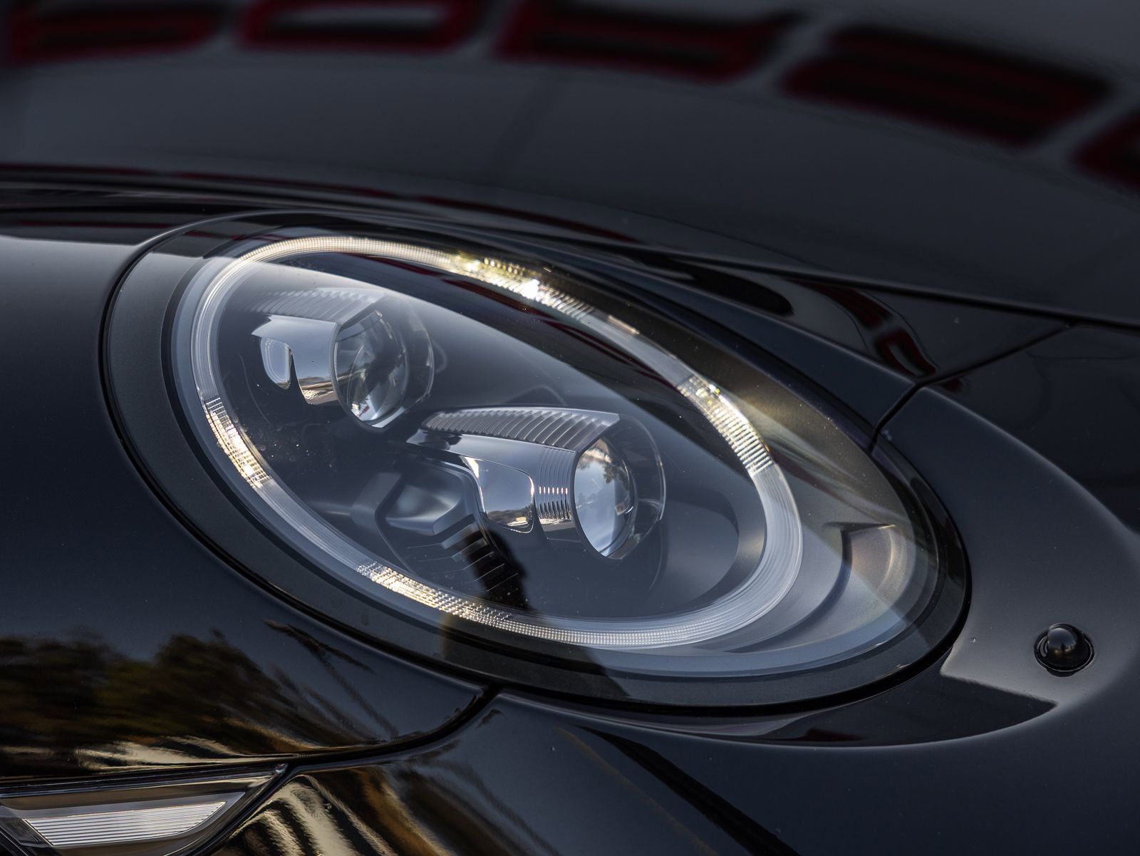 Certified 2018 Porsche 911 GT3 image 22