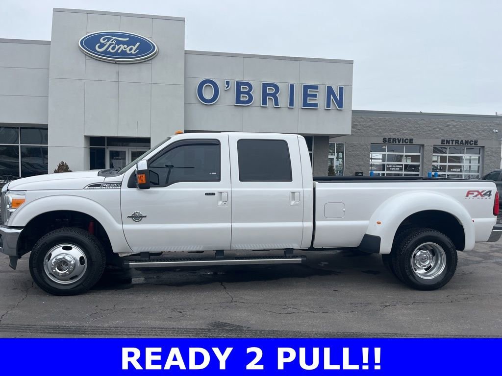 Used 2016 Ford F350 Lariat w/ Chrome Package image 2