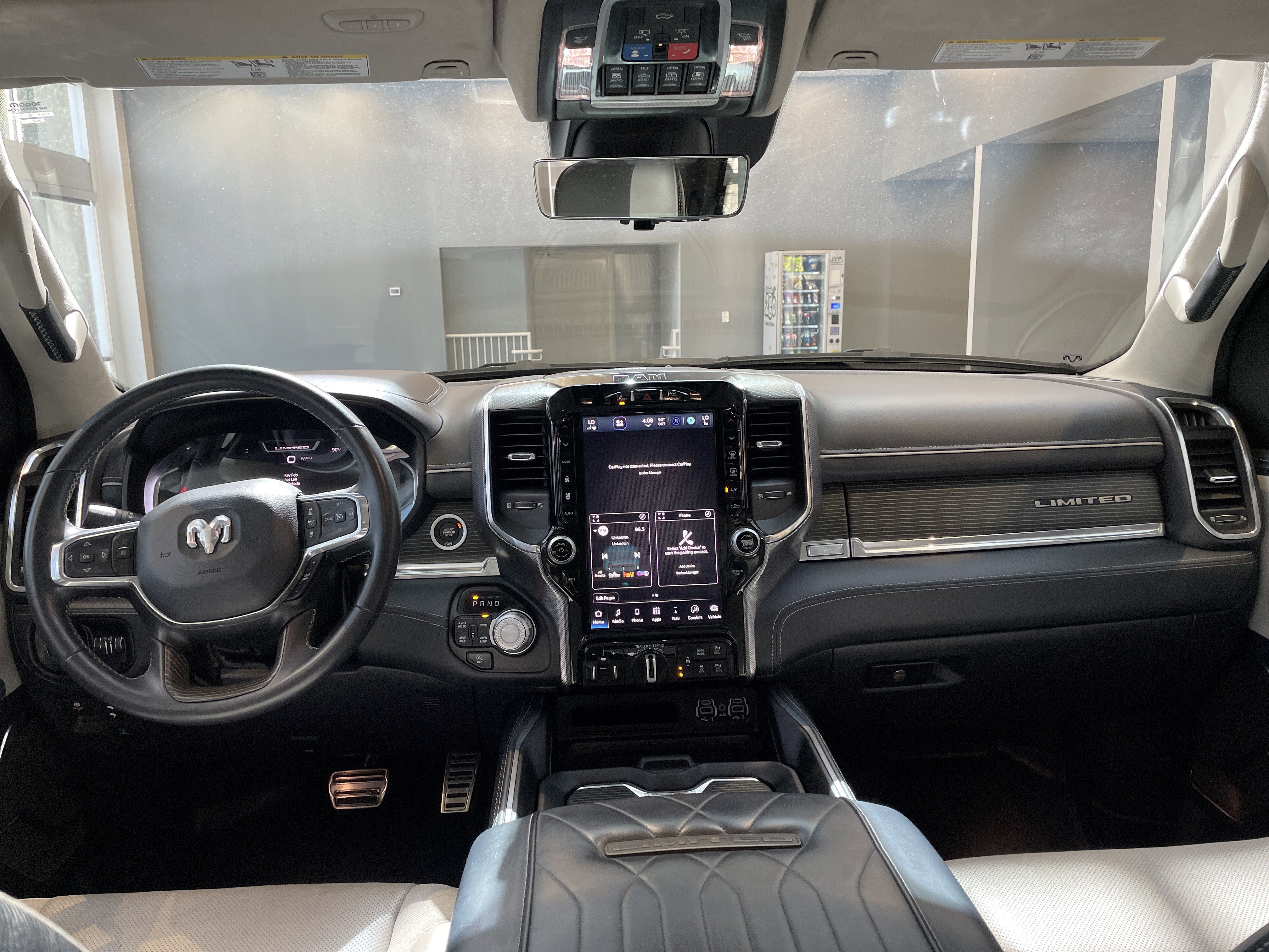 Used 2024 RAM 1500 Limited AWD/4WD image 33