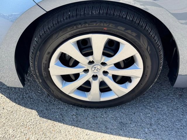 Used 2026 Toyota Corolla LE image 7