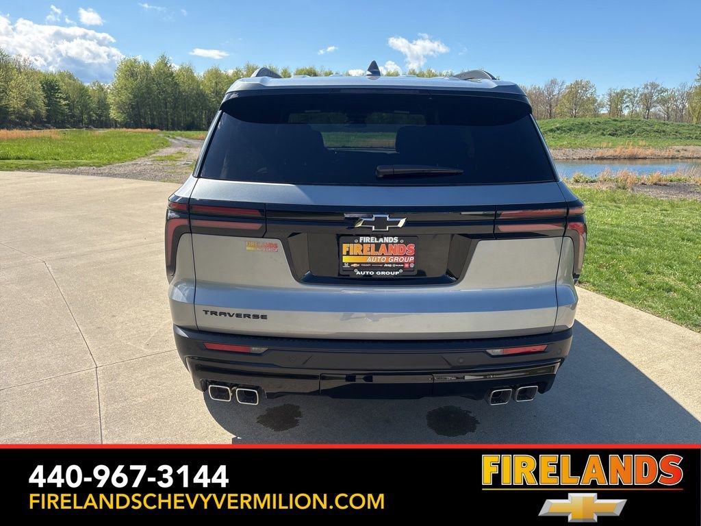 New 2026 Chevrolet Traverse LT FWD image 8
