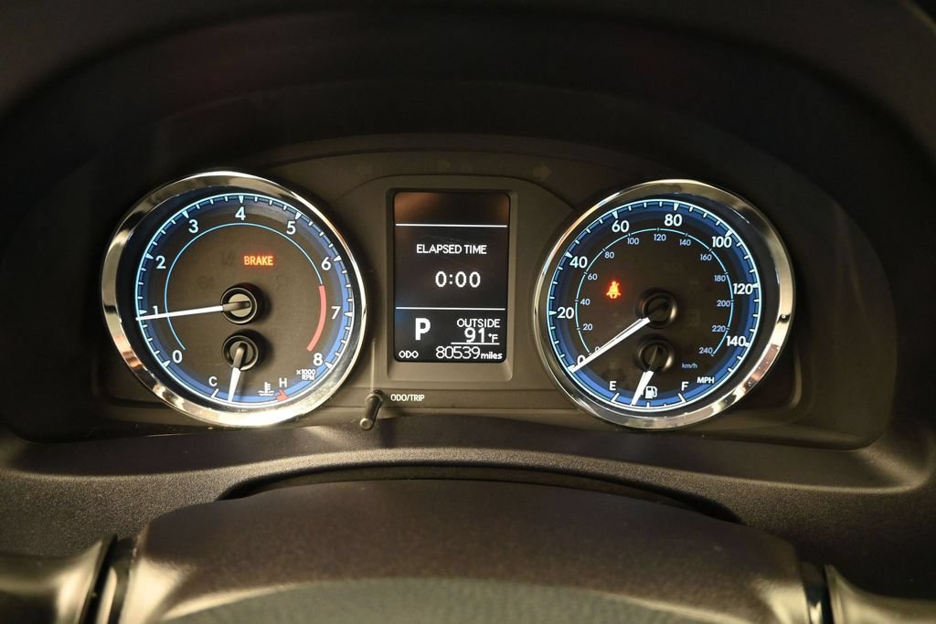 Used 2017 Toyota Corolla LE FWD image 17
