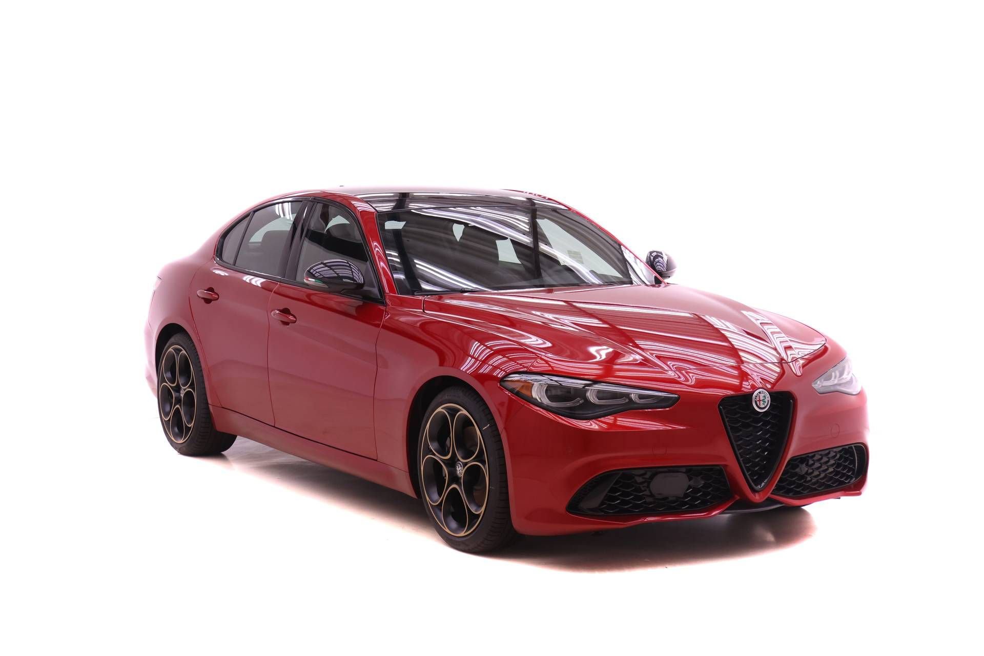 New 2025 Alfa Romeo Giulia w/ Driving Assist Package image 2