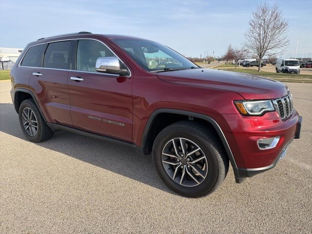 Used 2020 Jeep Grand Cherokee Limited w/ Trailer Tow Group IV image 4