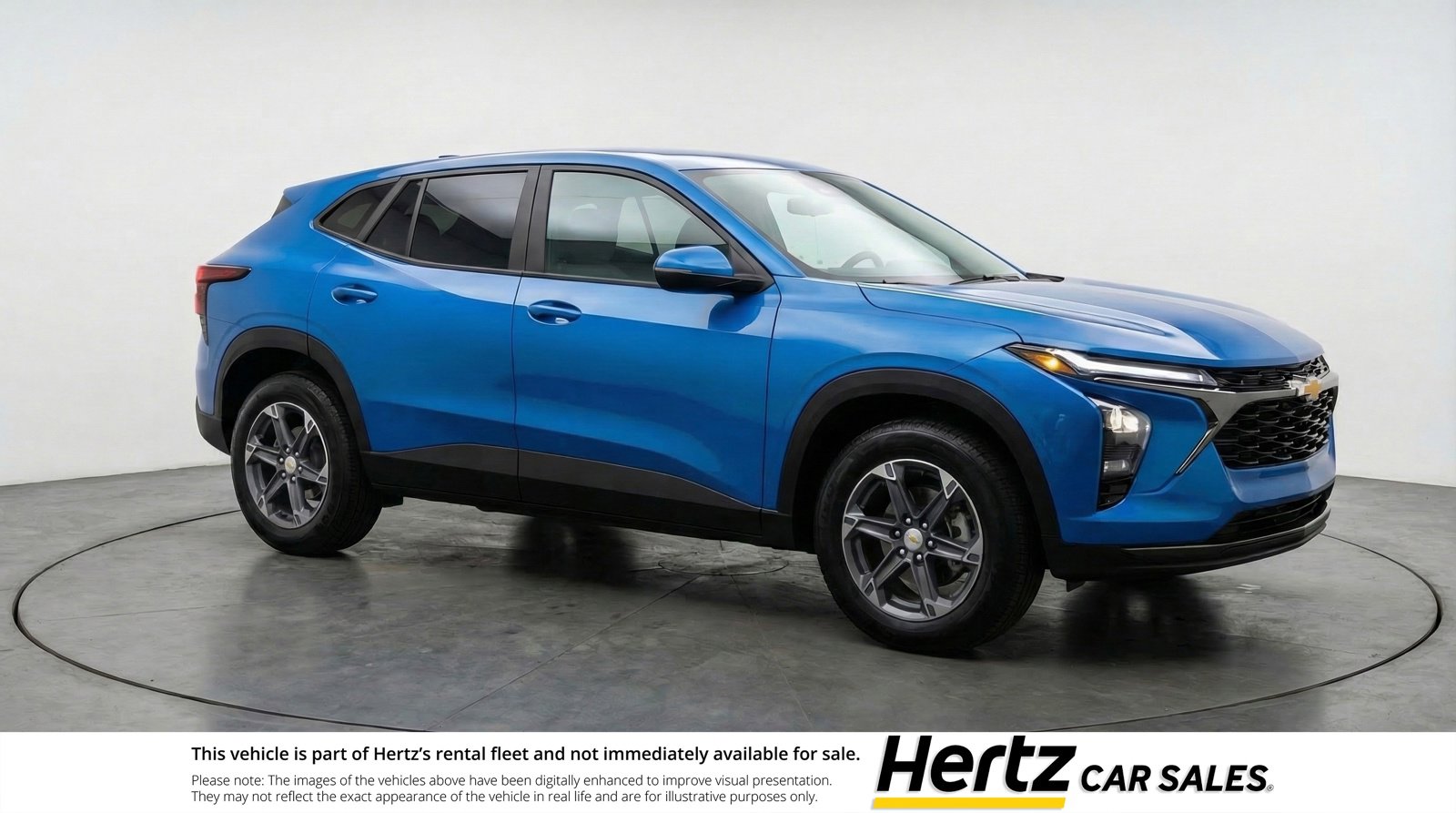 Used 2025 Chevrolet Blazer LT image 1