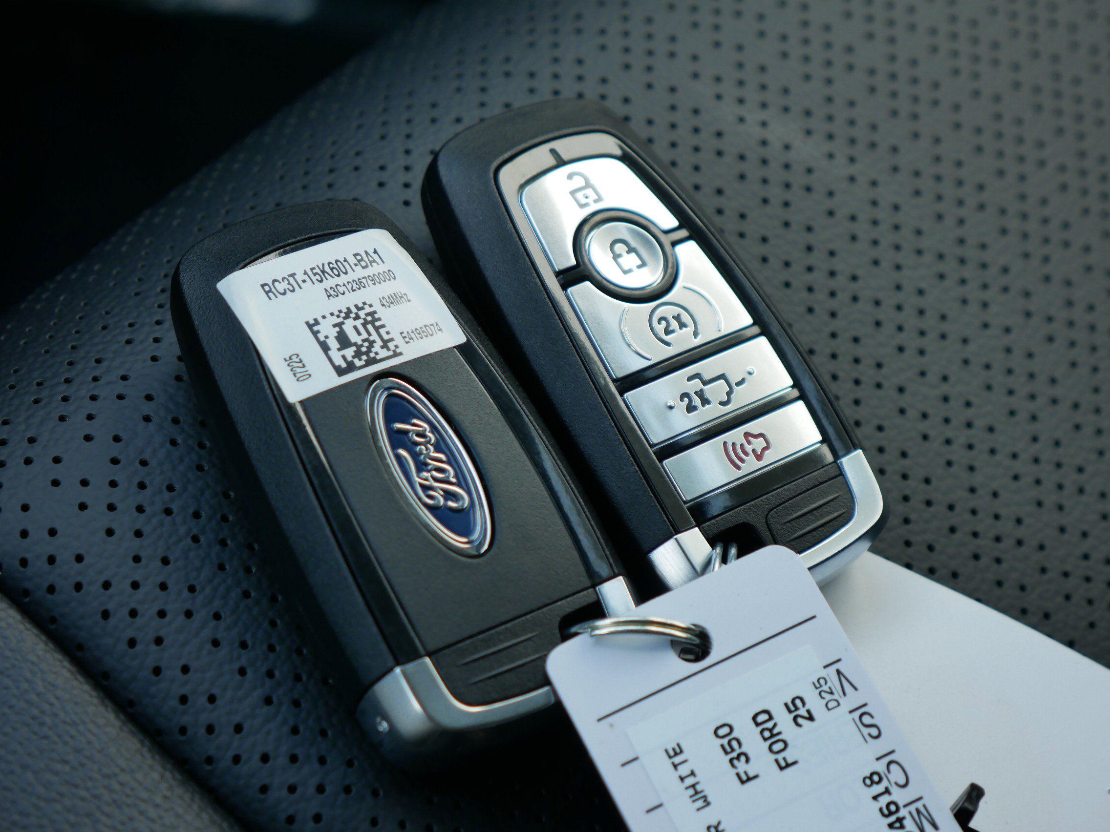 New 2025 Ford F350 Lariat w/ Lariat Ultimate Package image 45