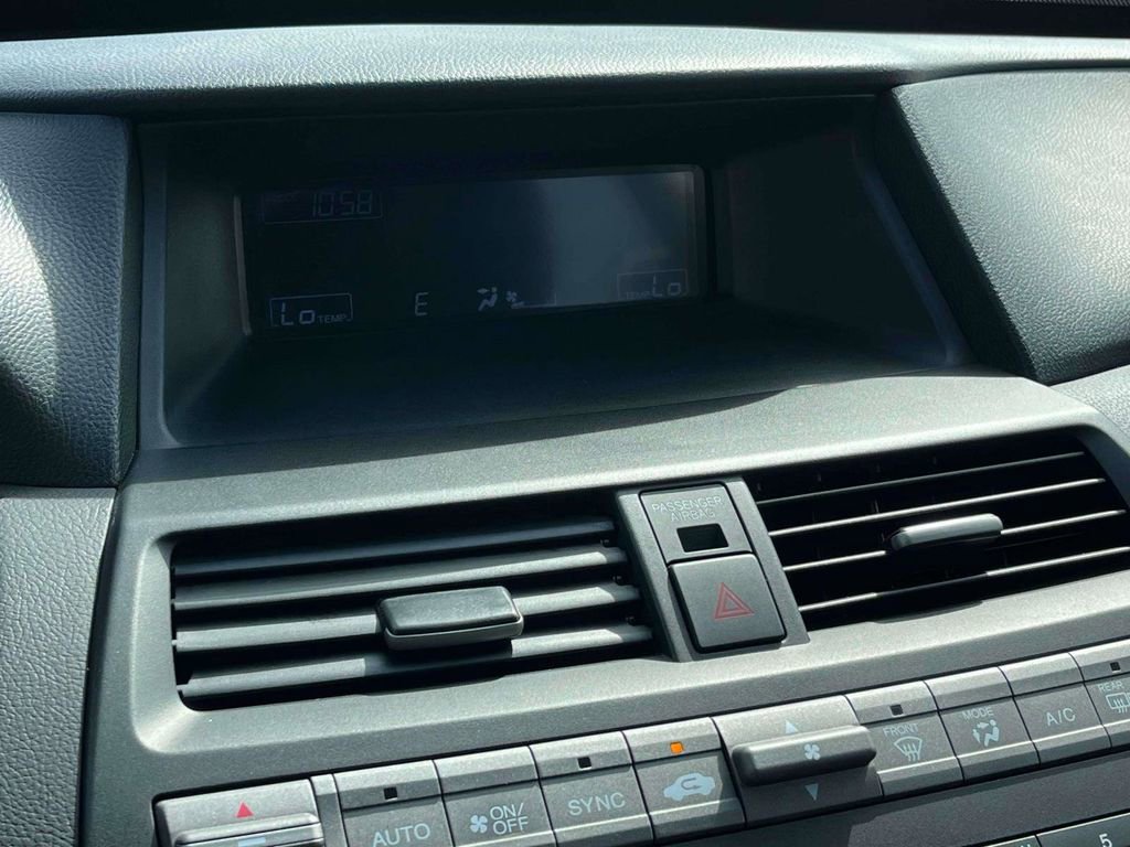 Used 2012 Honda Crosstour EX-L image 24