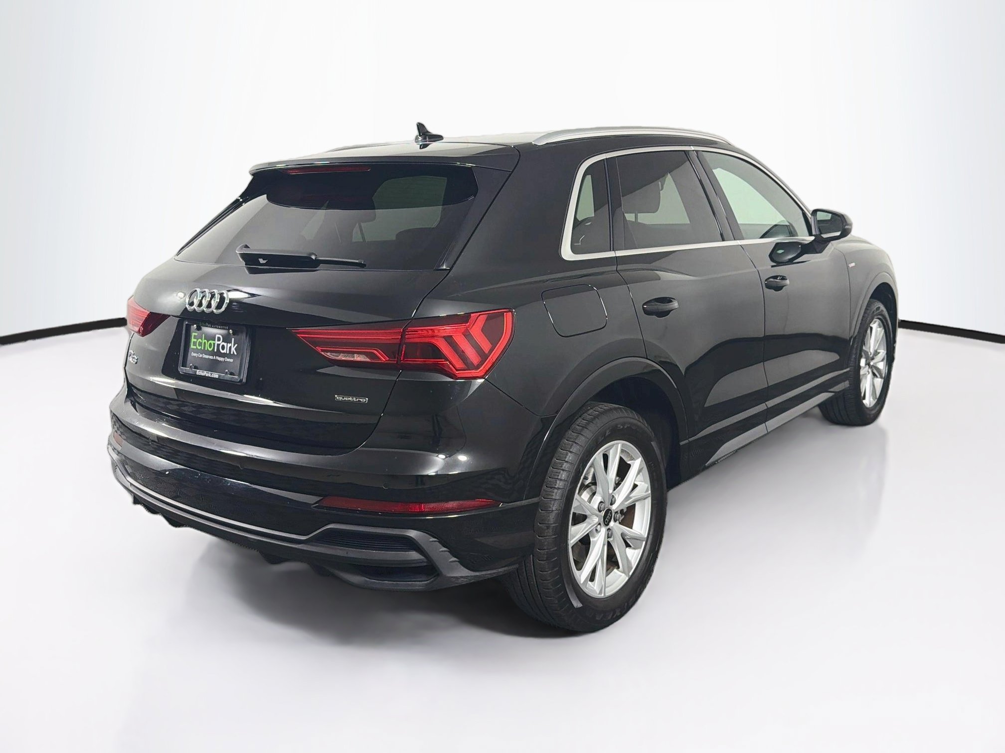 Used 2025 Audi Q3 2.0T Premium AWD/4WD image 9