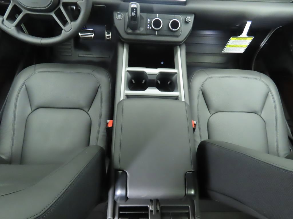 New 2025 Land Rover Defender 130 V8 image 17