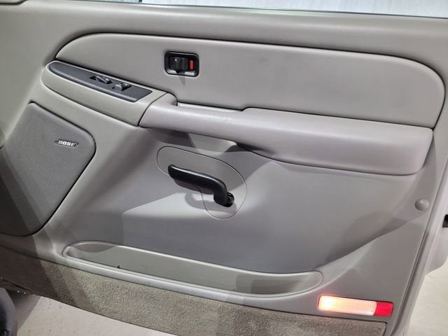 Used 2005 Chevrolet Suburban LS w/ Preferred Equipment Group image 43