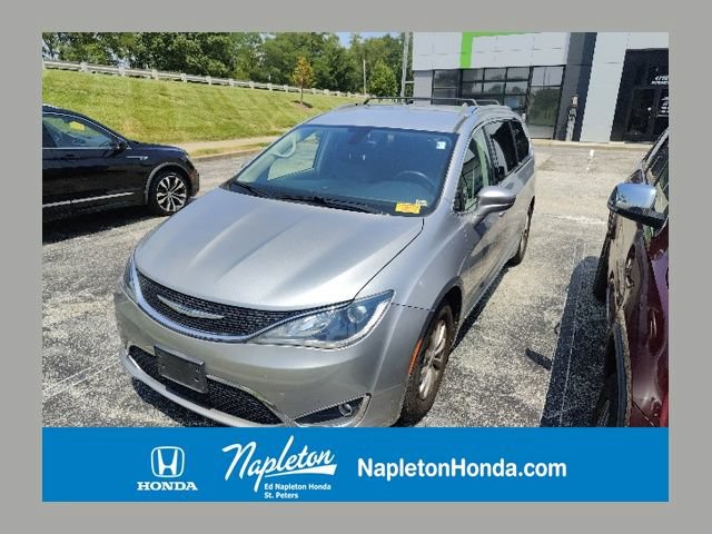 Used 2018 Chrysler Pacifica Touring-L FWD video 1
