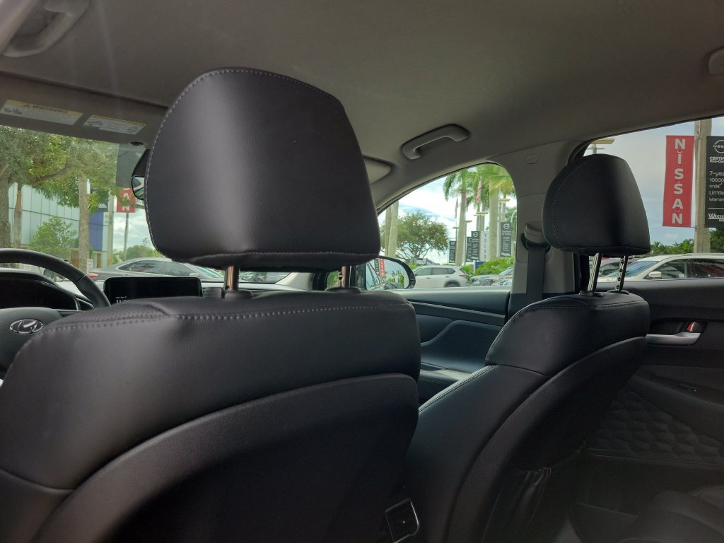 Used 2023 Hyundai Santa Fe XRT FWD image 16