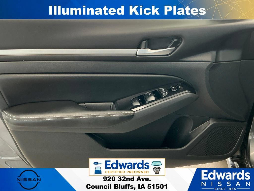 Used 2024 Nissan Altima 2.5 SL AWD/4WD image 22