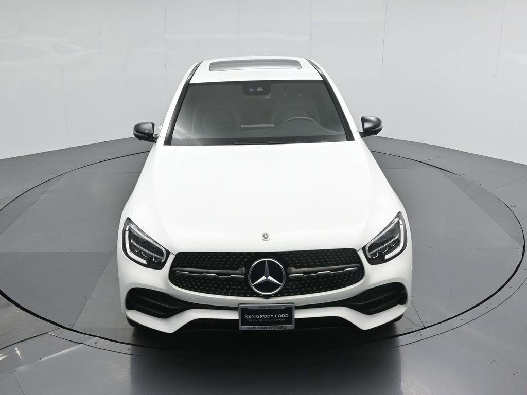 Used 2023 Mercedes-Benz GLC 300 4MATIC Coupe image 36