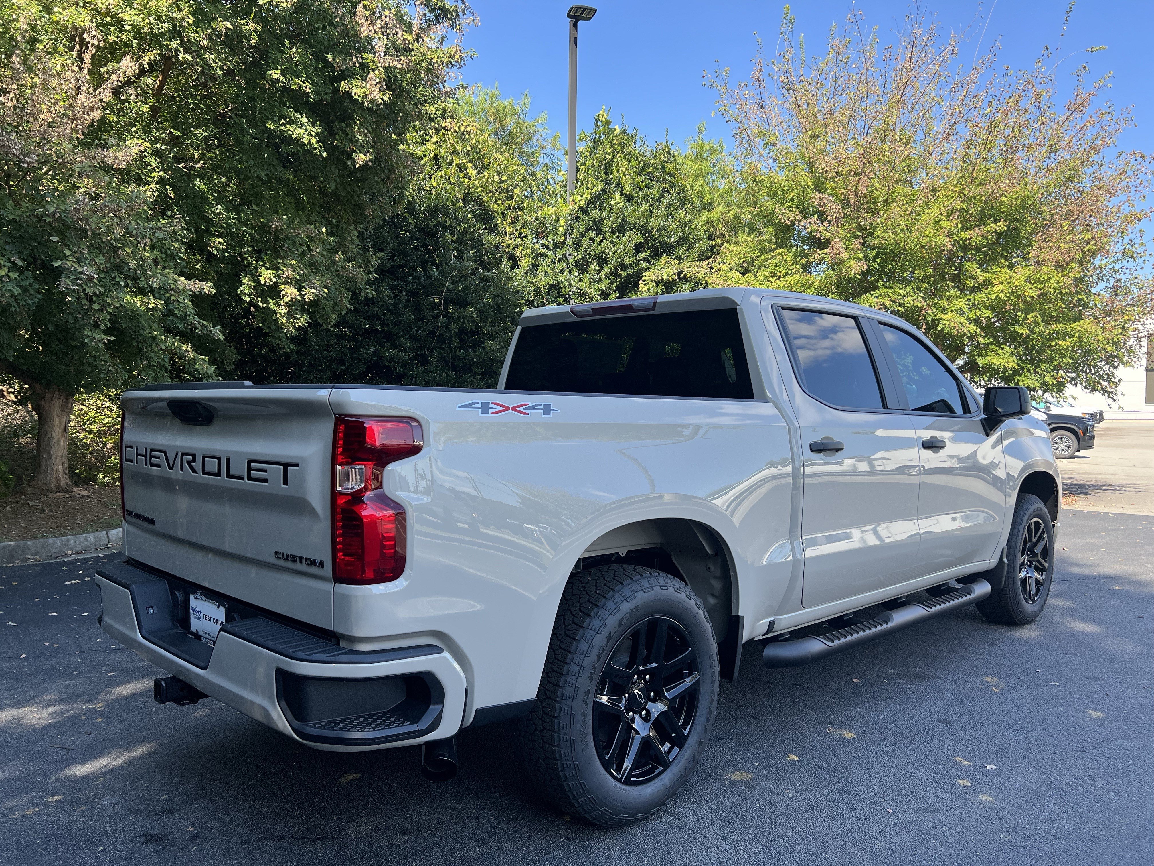 New 2026 Chevrolet Silverado 1500 Custom w/ Turbomax Blackout Package AWD/4WD image 9
