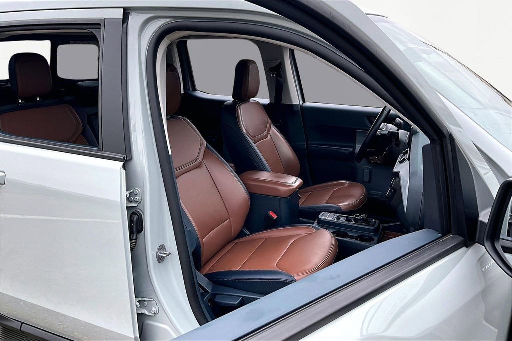 Certified 2023 Ford Maverick Lariat w/ Lariat Luxury Package image 7