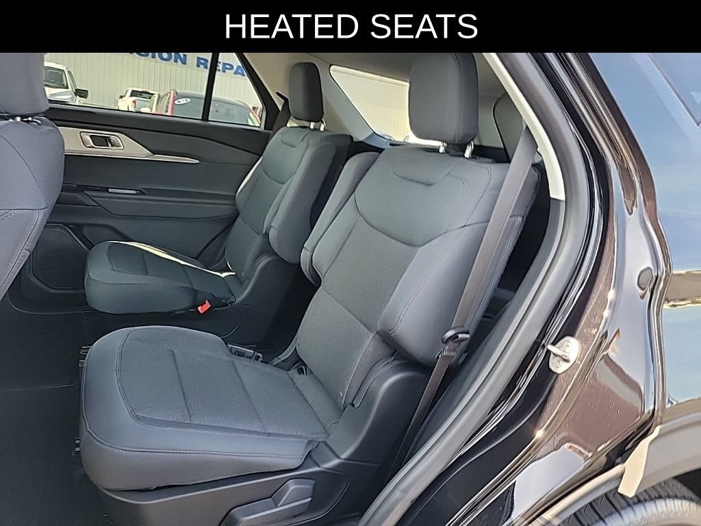 Used 2026 Ford Explorer Active AWD/4WD image 11
