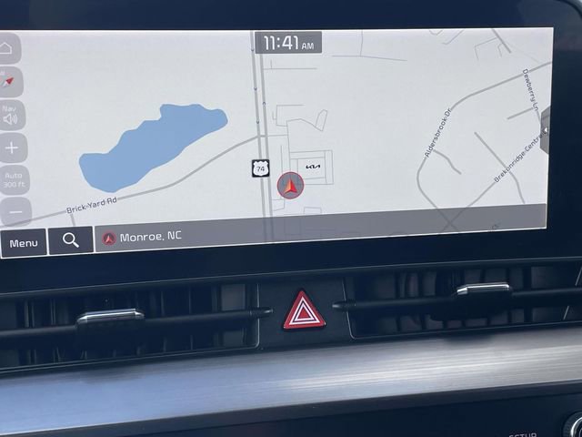 Used 2023 Kia Sportage EX image 32